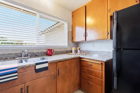 Kitchen - 806 Columbia Ave, Salinas, CA 93901 photo 4 of 5