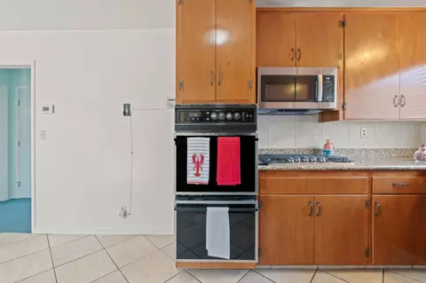 Kitchen - 806 Columbia Ave, Salinas, CA 93901 photo 5 of 5