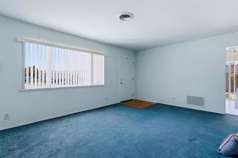 Living - 806 Columbia Ave, Salinas, CA 93901 photo 4 of 5