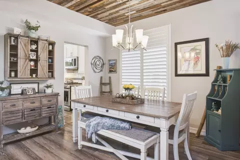 Dining - 17506 Sugarmill Rd, Salinas, CA 93908 photo 1 of 2
