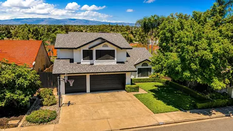 View/Area - 4073 Saint George Pl, Turlock, CA 95382 photo 2 of 4