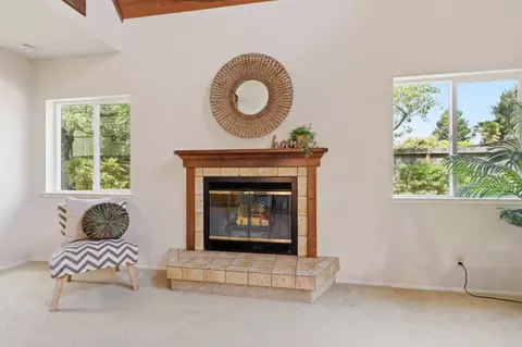 Living - 4301 Grace St 2, Capitola, CA 95010 photo 3 of 4