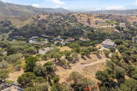 12525 Antonio Pl, Salinas, CA 93908 photo 9