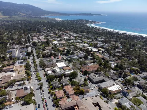 0 Mission 3 Nw Of 4th St 6, Carmel, CA 93921