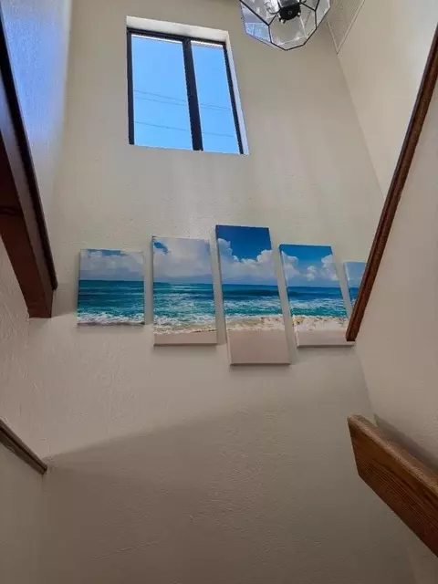 Entry Way - 702 Beverly Ave, Capitola, CA 95010 photo 4 of 7