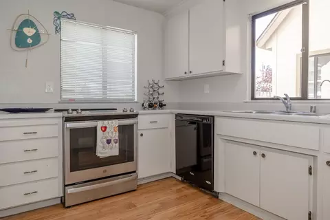 Kitchen - 702 Beverly Ave, Capitola, CA 95010 photo 1 of 7