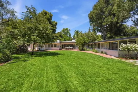 65 Kirby Pl, Palo Alto, CA 94301