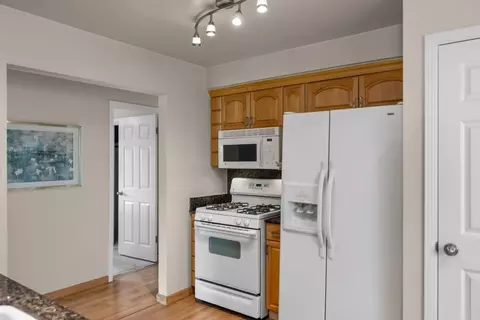 Kitchen - 814 Parcel St, Monterey, CA 93940 photo 2 of 5