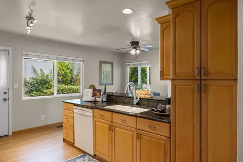 Kitchen - 814 Parcel St, Monterey, CA 93940 photo 4 of 5