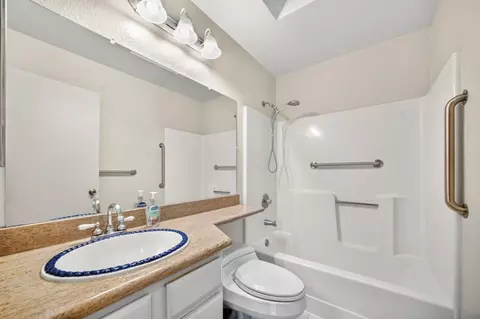 Bath - 1037 Olympic Ln, Seaside, CA 93955 photo 1 of 6