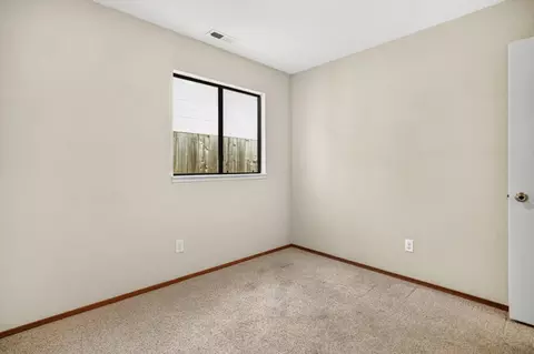 Bedroom - 1037 Olympic Ln, Seaside, CA 93955 photo 2 of 4