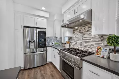 Kitchen - 301 Baja Rose St, Milpitas, CA 95035 photo 4 of 5