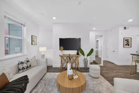 Living - 301 Baja Rose St, Milpitas, CA 95035 photo 2 of 4