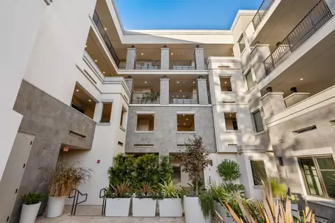 Exterior - 221 Hope St, Mountain View, CA 94041 photo 3 of 8