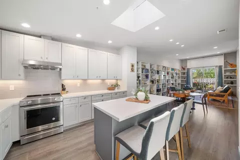 101 Jewell St 8, Santa Cruz, CA 95060