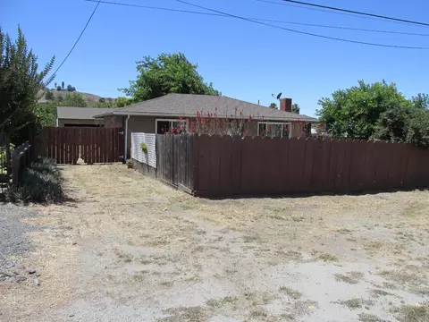 3020 Airline Hwy, Hollister, CA 95023