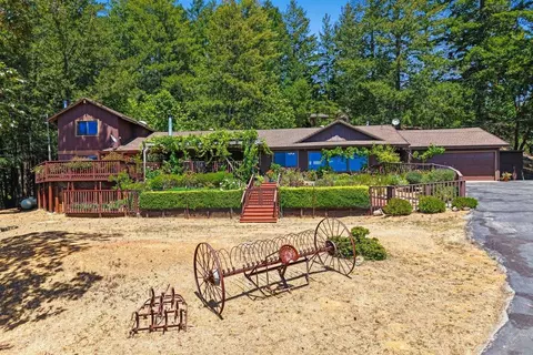 27255 Loma Prieta Way, Los Gatos, CA 95033