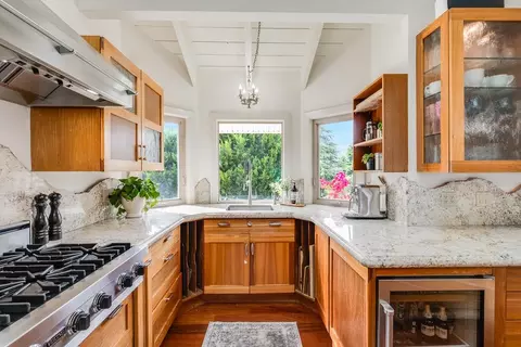 Kitchen - 1501 Hidden Valley Rd, Soquel, CA 95073 photo 5 of 7
