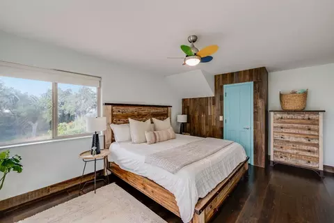 Bedroom - 1501 Hidden Valley Rd, Soquel, CA 95073 photo 4 of 8