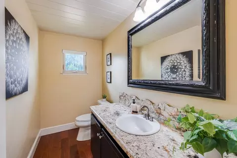 Bath - 1501 Hidden Valley Rd, Soquel, CA 95073 photo 9 of 10