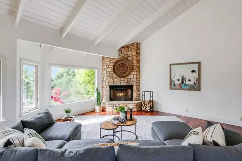Living - 1501 Hidden Valley Rd, Soquel, CA 95073 photo 1 of 4