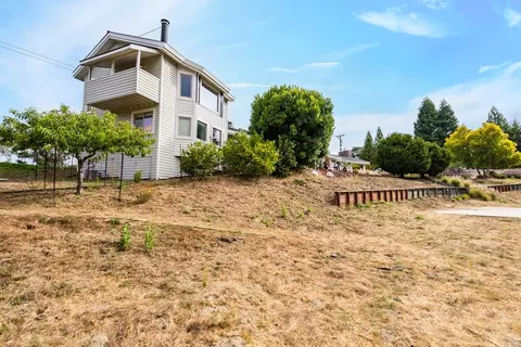 Exterior - 1501 Hidden Valley Rd, Soquel, CA 95073 photo 8 of 11