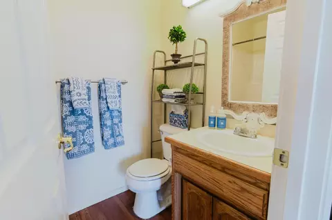 Bath - 68277 Jolon Rd, Bradley, CA 93426 photo 1 of 3