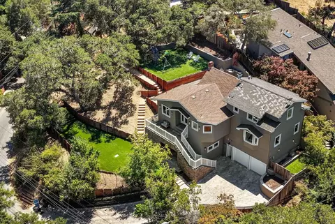 049142600 Winding Way, San Carlos, CA 94070