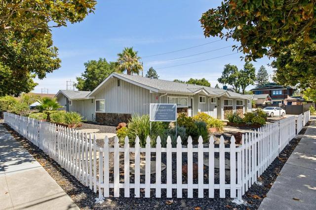 1061 Alma St, Palo Alto, CA 94301