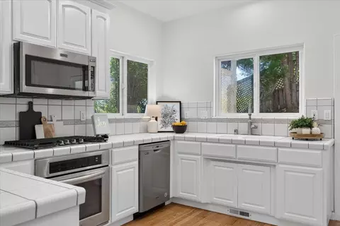Kitchen - 3195 Corte Cabrillo, Aptos, CA 95003 photo 2 of 4