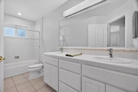 Bath - 3195 Corte Cabrillo, Aptos, CA 95003 photo 2 of 3