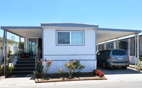 560 Mountain Home Dr 560, San Jose, CA 95136