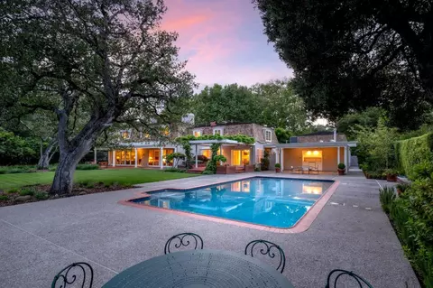 30 Bayberry Pl, Hillsborough, CA 94010