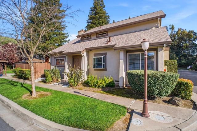 36004 Vallee Ter, Fremont, CA 94536