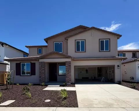 16472 Barnett St, Lathrop, CA 95330