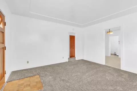 Living - 612 Central Ave, Salinas, CA 93901 photo 2 of 4