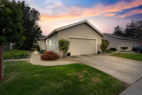 729 Helen Dr, Hollister, CA 95023