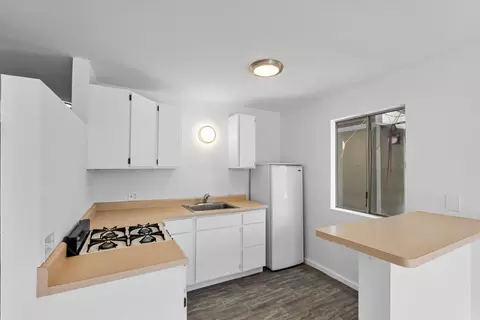 Kitchen - 105 Stephen Rd, Aptos, CA 95003 photo 4 of 5