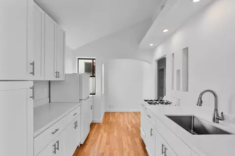 Kitchen - 105 Stephen Rd, Aptos, CA 95003 photo 1 of 5