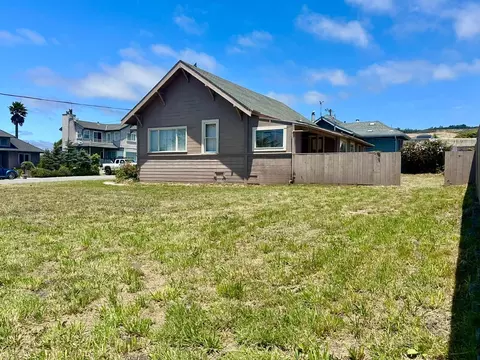 2 3rd Ave, Davenport, CA 95017 photo 1