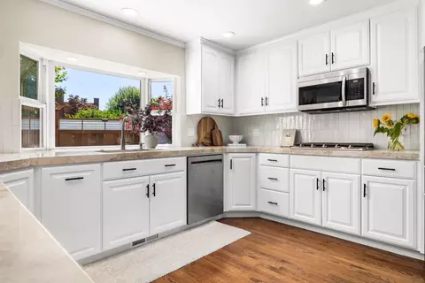 Kitchen - 6388 Forehand Ct, Aptos, CA 95003 photo 3 of 7