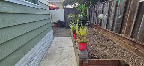 Contento Dr, Watsonville, CA 95076 photo 24