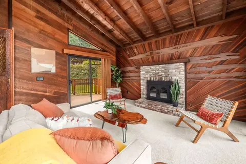 Living - 144 Bowen Ave, Aptos, CA 95003 photo 3 of 7
