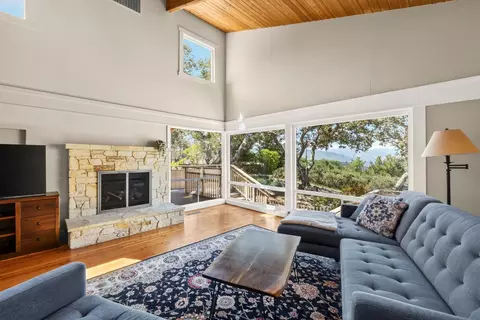Living - 11675 Mccarthy Rd, Carmel Valley, CA 93924 photo 1 of 3