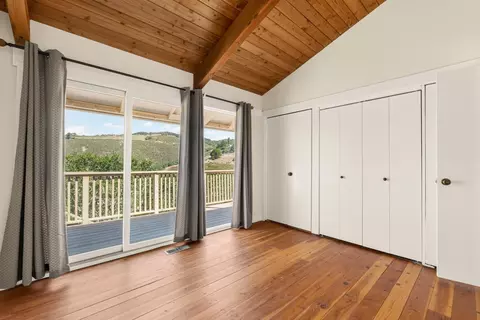 Bedroom - 11675 Mccarthy Rd, Carmel Valley, CA 93924 photo 4 of 8
