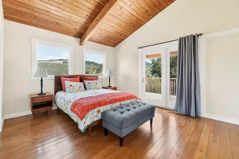 Bedroom - 11675 Mccarthy Rd, Carmel Valley, CA 93924 photo 1 of 8