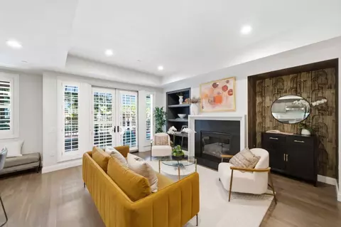 325 Channing Ave 112, Palo Alto, CA 94301