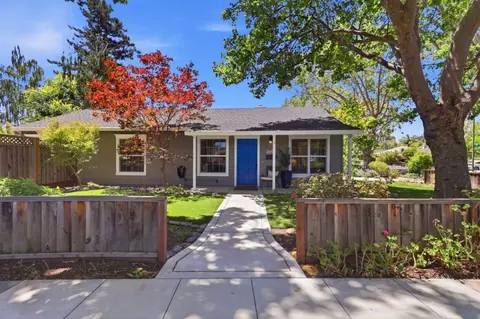 1723 Lenolt St, Redwood City, CA 94063