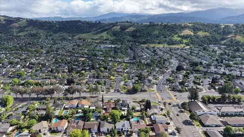 5836 Santa Teresa Blvd, San Jose, CA 95123