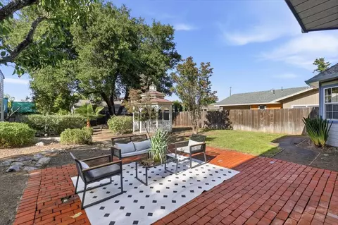Exterior - 21075 Greenleaf Dr, Cupertino, CA 95014 photo 2 of 17